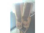 ugg boots size 3 used american style. i have for sale....